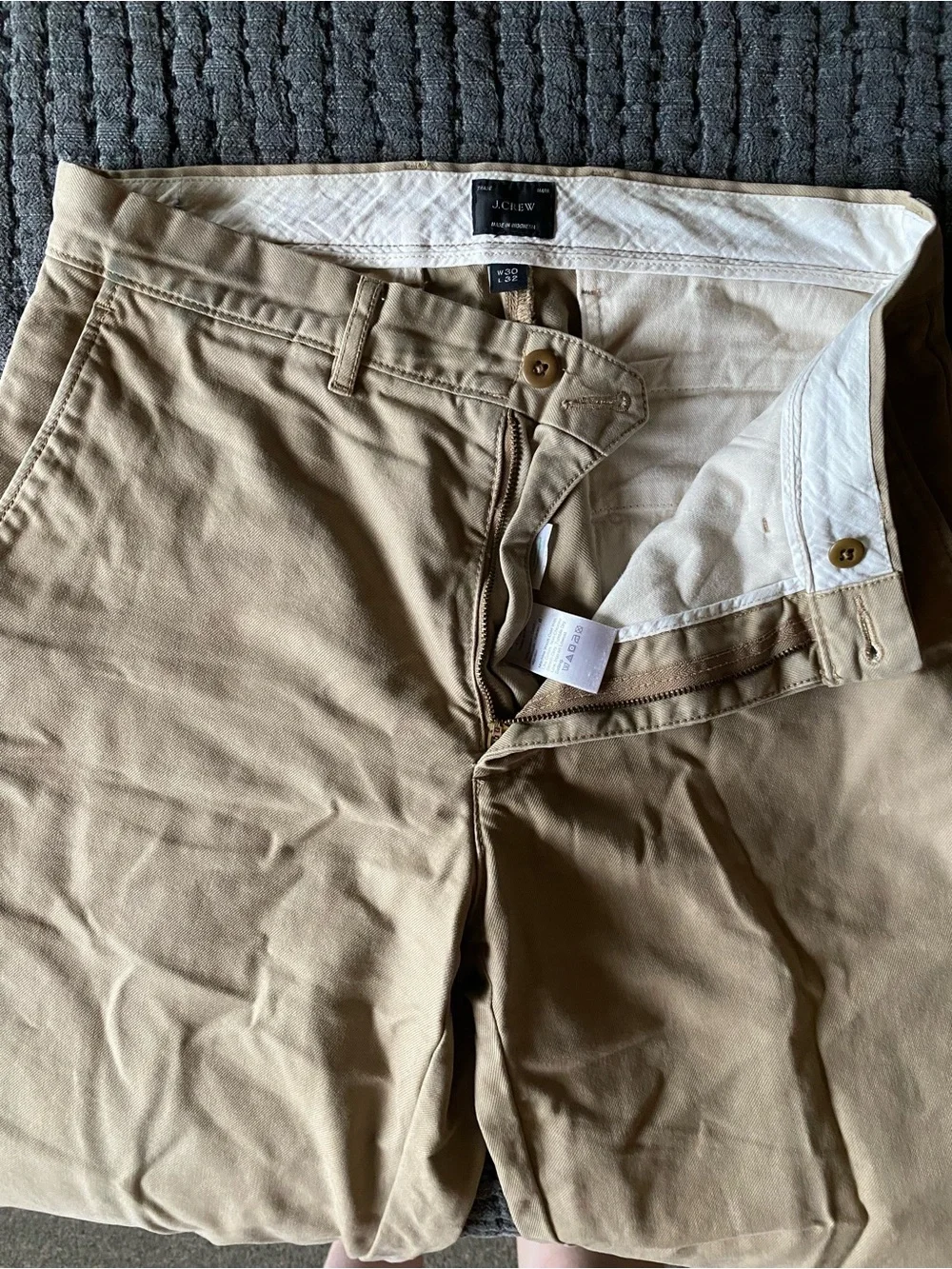J Crew Men's Khaki Classic Relaxed Fit Chinos 100% Cotton Size W 30 L 32